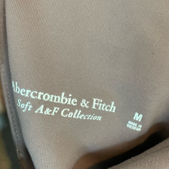 Abercrombie & Fitch Soft A&F Collection Mauve Bodysuit with Cut out- Size M - Picture 3 of 5